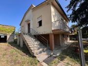 Villetta indipendente in vendita di 218 m² in Via Accarisi