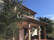 Villetta indipendente in vendita di 220 m²