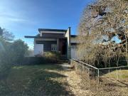 Villetta indipendente in vendita di 220 m² in Via Angera, 55