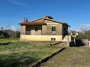 Villetta indipendente in vendita di 220 m² in Via Canale, 86