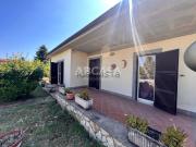 Villetta indipendente in vendita di 220 m² in Via dei...
