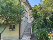 Villetta indipendente in vendita di 220 m² in Via Ghirada