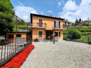 Villetta indipendente in vendita di 220 m² in Via Malpensata