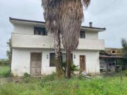 Villetta indipendente in vendita di 220 m² in Via Val...