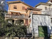 Villetta indipendente in vendita di 225 m²