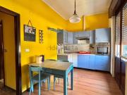 Villetta indipendente in vendita di 225 m² in Via Cesare...