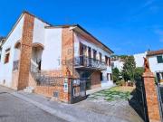 Villetta indipendente in vendita di 225 m² in Via F....
