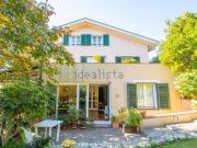 Villetta indipendente in vendita di 230 m² in Strada...