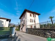 Villetta indipendente in vendita di 230 m² in Via Baveno, 12