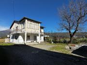 Villetta indipendente in vendita di 230 m² in Via Burolo