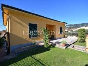 Villetta indipendente in vendita di 230 m² in Via Canaletto