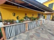 Villetta indipendente in vendita di 230 m² in Via della Pace