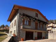 Villetta indipendente in vendita di 230 m² in Via G....