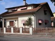 Villetta indipendente in vendita di 234 m² in Via...