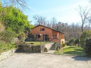 Villetta indipendente in vendita di 235 m² in Via Carpena