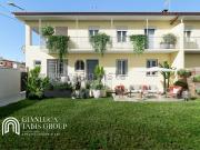 Villetta indipendente in vendita di 236 m² in Via N. S....