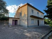 Villetta indipendente in vendita di 238 m² in Strada...