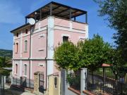 Villetta indipendente in vendita di 240 m²