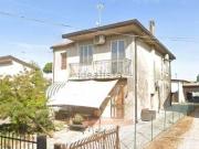 Villetta indipendente in vendita di 240 m² in Via Asilo