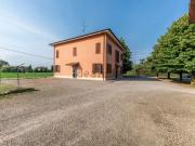 Villetta indipendente in vendita di 240 m² in Via Budrie