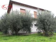 Villetta indipendente in vendita di 240 m² in Via Querceto