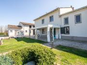 Villetta indipendente in vendita di 240 m² in Via Roma, 10