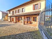 Villetta indipendente in vendita di 240 m² in Vicolo...