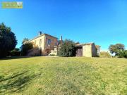 Villetta bifamiliare in vendita di 242 m² in Località Tanesi