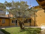 Case e ville in vendita di 250 m² in Via Boschis, 3