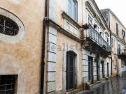 Villetta indipendente in vendita di 250 m² in Via Carlo...