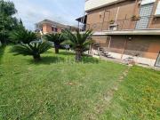 Villetta indipendente in vendita di 250 m² in Via Enrico...