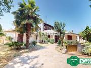 Villetta indipendente in vendita di 250 m² in Via Favorita