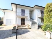 Villetta indipendente in vendita di 250 m² in Via Roma