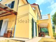 Villetta indipendente in vendita di 250 m² in Viale...