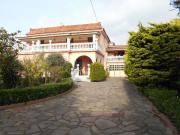 Villetta indipendente in vendita di 250 m² in Viale L....