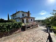 Villetta indipendente in vendita di 251 m² in Via Colle...