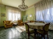 Villetta indipendente in vendita di 251 m² in Via Guido...