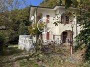 Villetta indipendente in vendita di 254 m² in Via Ceresa, 87