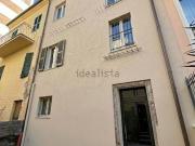 Villetta indipendente in vendita di 255 m² in Via Regina...