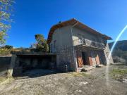 Villetta indipendente in vendita di 260 m² in Via mantero