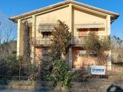 Villetta indipendente in vendita di 260 m² in Via Mantovana