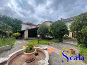 Villetta indipendente in vendita di 260 m² in Via Marchese