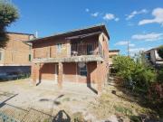 Villetta indipendente in vendita di 260 m² in Via Umbria, 20