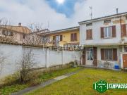 Villetta indipendente in vendita di 263 m² in Via G....