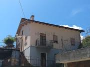 Villetta indipendente in vendita di 269 m² in Via Europa, 80