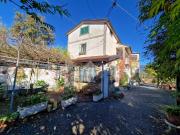 Villetta indipendente in vendita di 270 m²