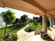 Villetta indipendente in vendita di 270 m² in Via Don...