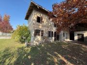 Villetta indipendente in vendita di 270 m² in Via Gambolina