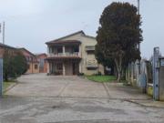 Villetta indipendente in vendita di 270 m² in Via Palazzina