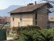 Villetta indipendente in vendita di 272 m² in Via...